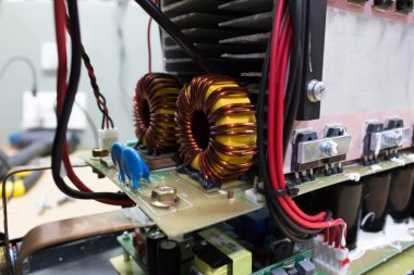 Kaynak içinde elektronik devre kartı