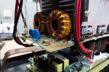 Kaynak içinde elektronik devre kartı