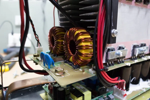 Kaynak içinde elektronik devre kartı