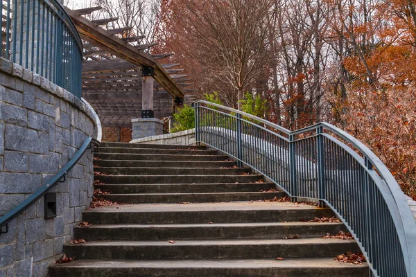 ピードモント公園、アトランタ、アメリカ合衆国のグランド サーラへの階段 — ストック写真
