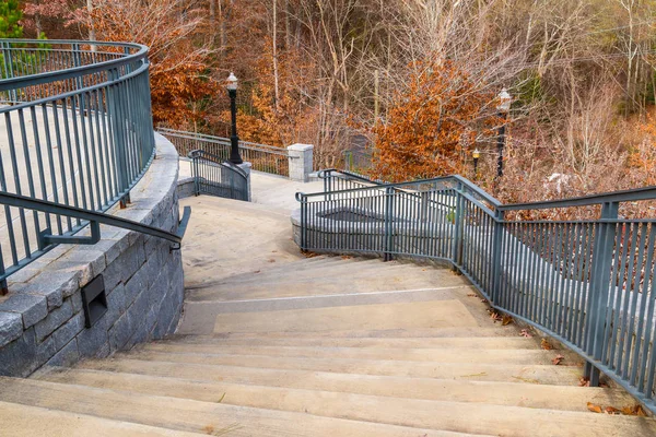 ピードモント公園、アトランタ、アメリカ合衆国のグランド サーラへの階段 — ストック写真