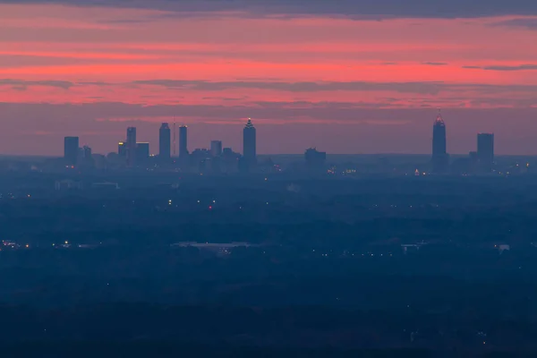 Άποψη της Midtown Atlanta fron βουνών πετρών, γεωργία, ΗΠΑ — Φωτογραφία Αρχείου