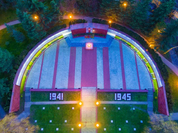 Вид с беспилотника на Завокзальный мемориальный комплекс — стоковое фото