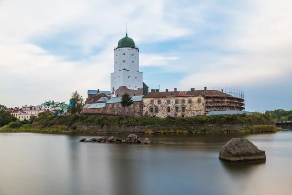 Bulutlu bir günde Vyborg Kalesi — Stok fotoğraf