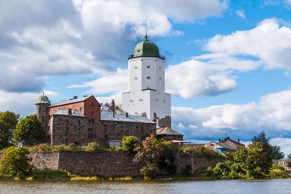 Vyborg Şatosu, güneş ışığı, Vyborg, Rusya — Stok fotoğraf