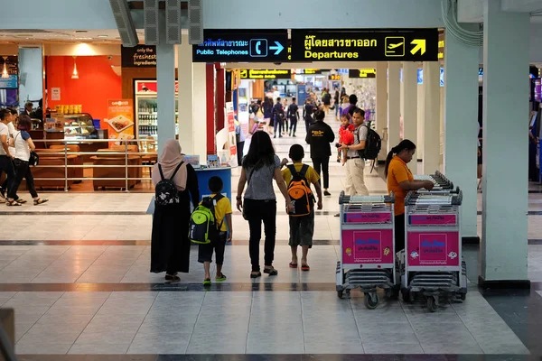 : Songkhla, Thailand - 17 Şubat 2017: Hat Yai City, Songkhla Havaalanı terminal atmosfer