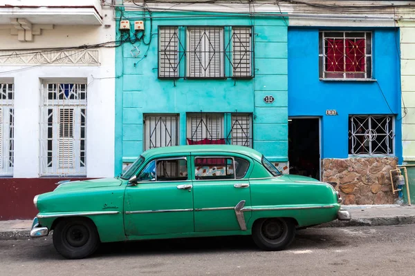 Stary samochód, Hawana, Kuba — Zdjęcie stockowe