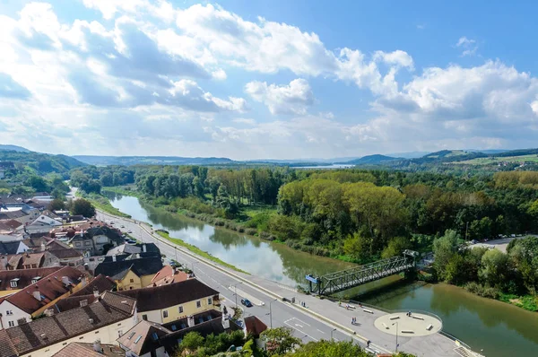 Melk şehrin havadan görünümü