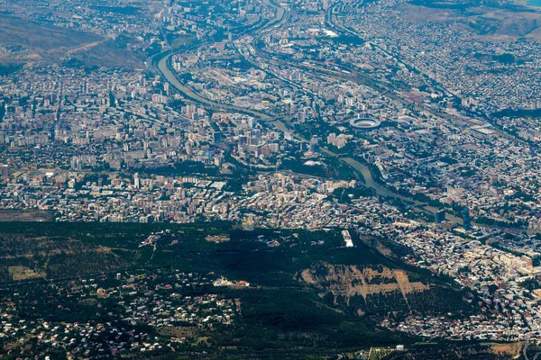 トビリシ、ジョージアの空中ビュー — ストック写真