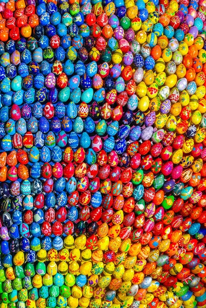 Paskalya yumurtaları çok 