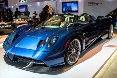15 Şubat 2018. Toronto, Kanada: Pagani Huayra Roadster sunum sırasında 2018 Kanada Uluslararası Otomobil (Şubat 15-25) üzerinde Metro Toronto Kongre Merkezi
