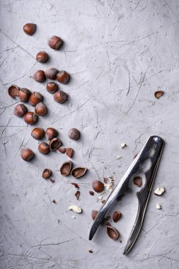 Taze somun somun kraker ile hazeluts sağlıklı snack. Üstten Görünüm.