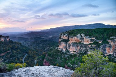 Görkemli günbatımı dağlar peyzaj. Seyahat hedef. 