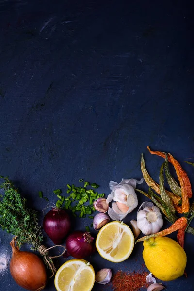 Ingredienti Cottura Spezie Mix Peperoncino Peperoncino Aglio Erbe Aromatiche Vista — Foto Stock