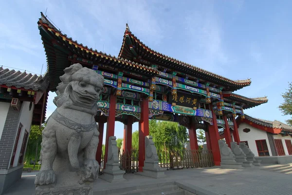 Sculptuur in Jinan stad — Stockfoto