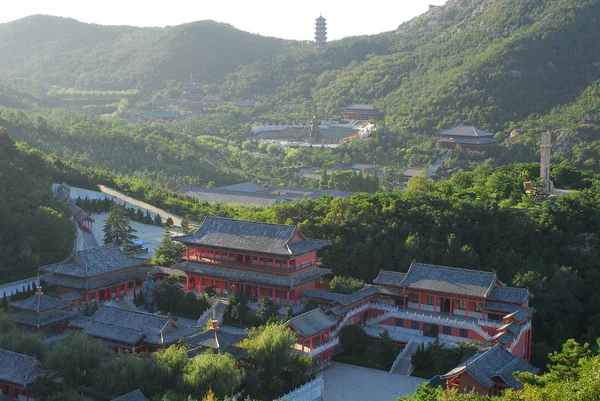 Dinghui tempel in jiangsu — Stockfoto