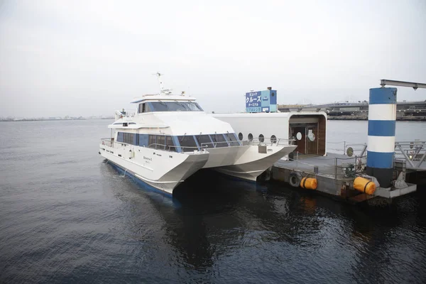 Barco en la ciudad de Fushan — Foto de Stock