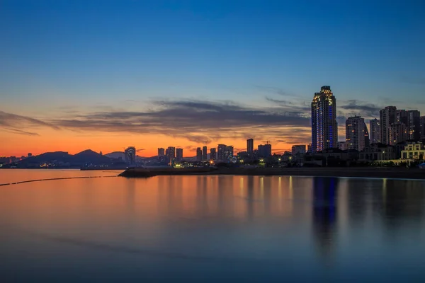 Dalian şehrin modern binalar