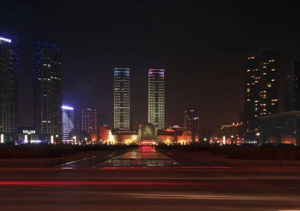 Dalian miasto w nocy — Zdjęcie stockowe