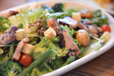 lezzetli taze salata