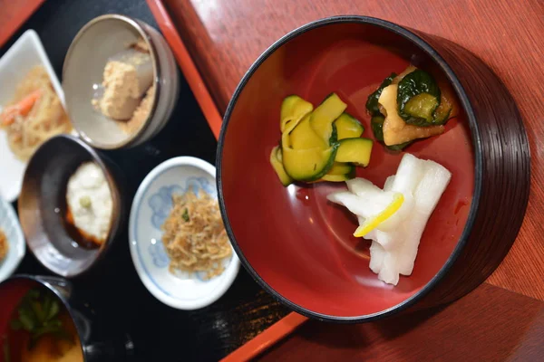 Yemek Chiyoda restoranda ayarla — Stok fotoğraf