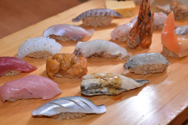 美味的寿司套 — 图库照片