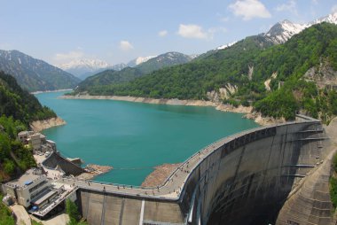 Kurobe Barajı, Toyama