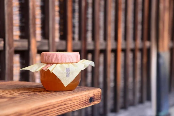Tarro de miel japonesa — Foto de Stock