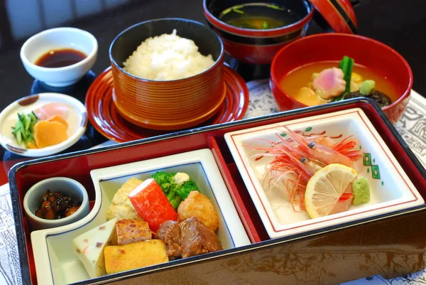 Delizioso cibo giapponese — Foto Stock