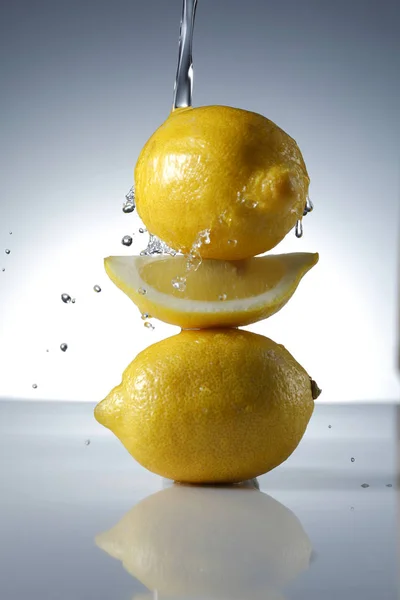 익은 노란색 레몬 — 스톡 사진