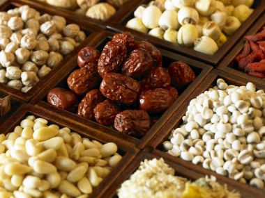 Hint otlar ve baharatlar