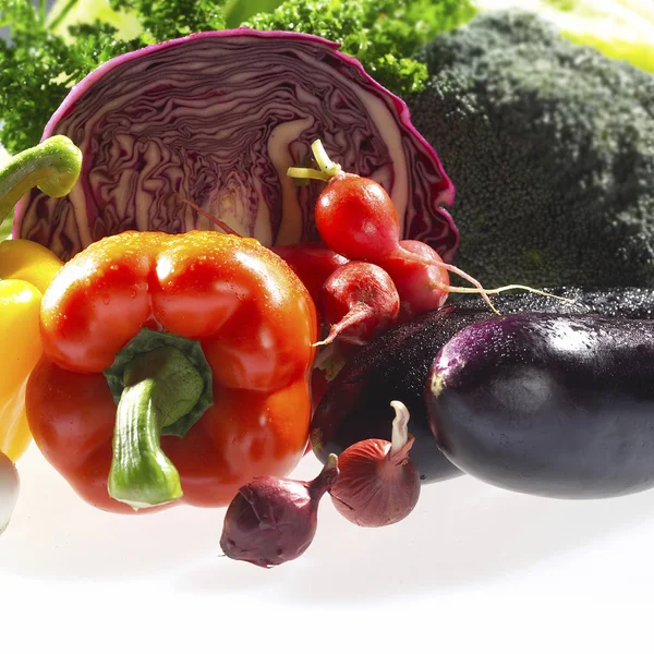 Свіжий перець з овочами — стокове фото