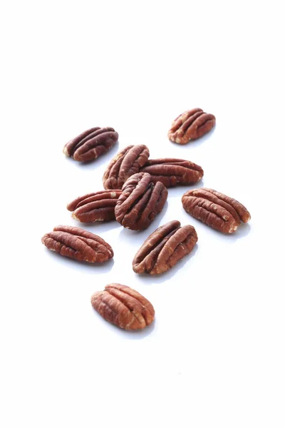 Haldy nakupené vlašských ořechů — Stock fotografie