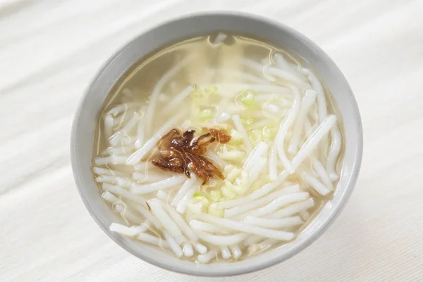 Zupa z makaronem ryż — Zdjęcie stockowe