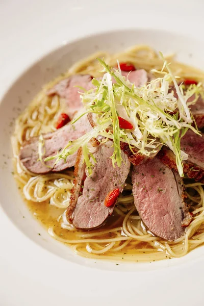 smoked duck noodle