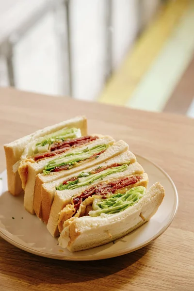 おいしいサンドイッチ プレート、 — ストック写真
