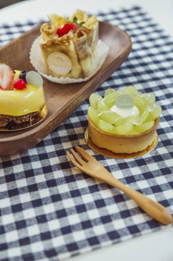 üzüm kule masaya kadar yakın 