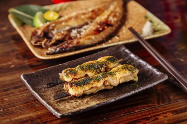 Balık ve tavuk kızartma 