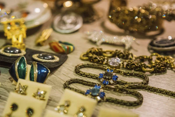 kadın güzel bilezik Store