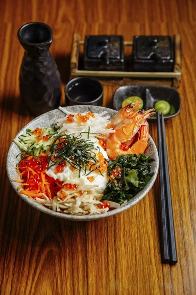 Japon deniz ürünleri ve Sake