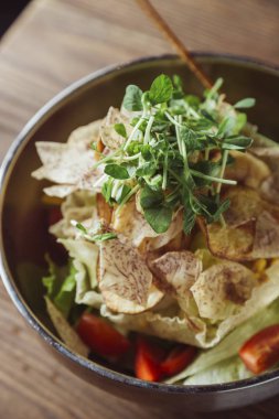 tabak patates kızartması