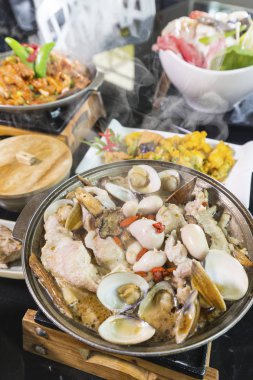 güveç deniz ürünleri