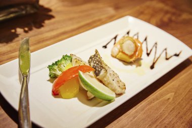 lahana ile balık buğulama 