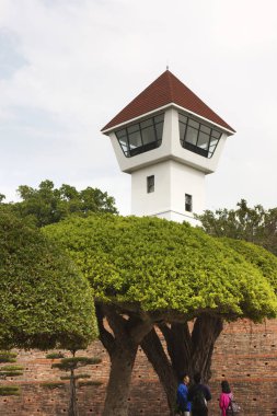 Fort Zeelandia yakın kişi