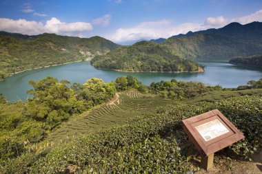 güzel göl Dağları ile