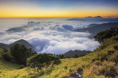 Sonbahar zaman Hehuanshan güzel ana en yüksek dağ Merkezi Tayvan