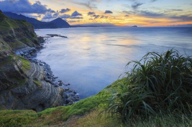 güzel manzara günbatımı zamanında yeşil dağ yeni Taipei, Tayvan