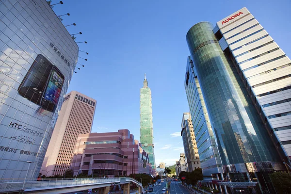 Pohled Moderní Street Budovami Tchaj Wanu — Stock fotografie