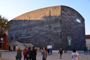 mumok açık havada Avusturya'da bina fotoğrafı