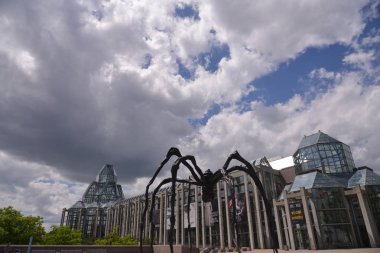 Kanada şehir içinde bina güzel mimari fotoğrafı